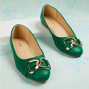 Green Leather Flats with Gold Chain Accent